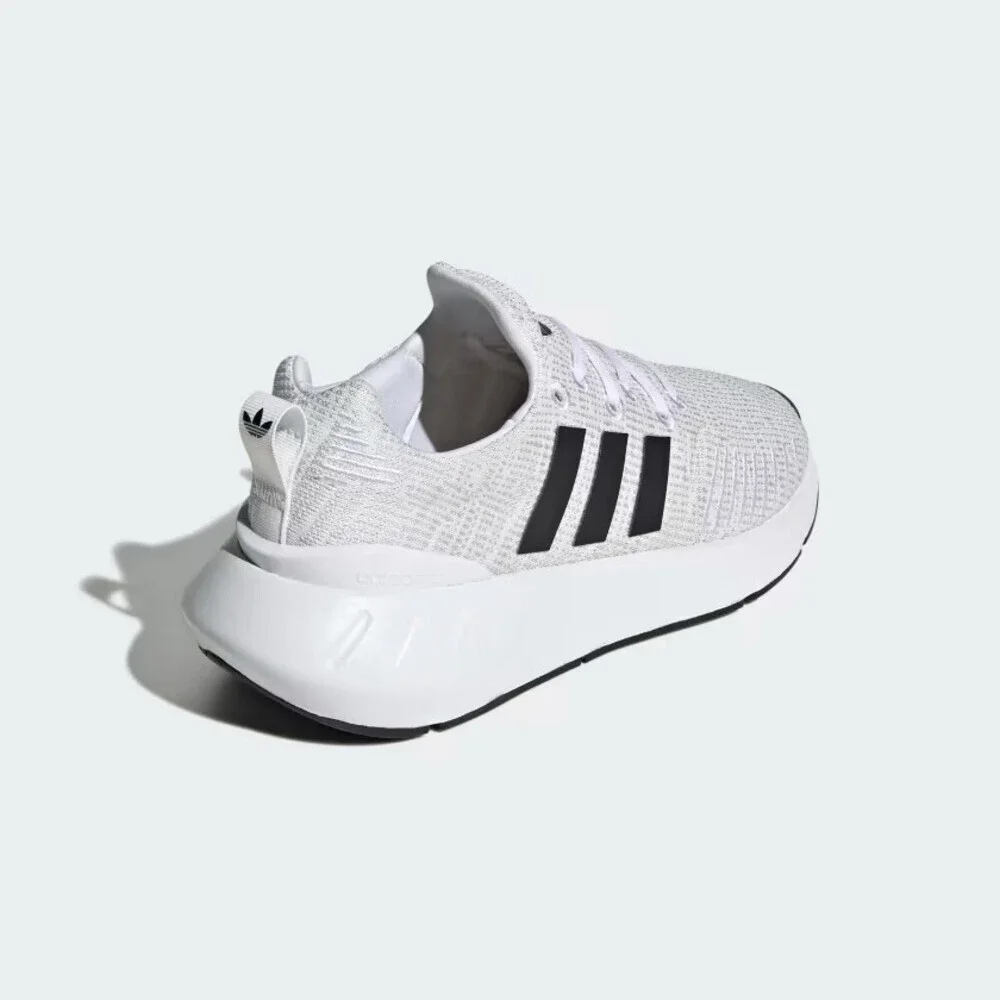 Adidas Swift 22 GW8179 Sneakers Boys US 6 White Black Running Shoes GAL1507
